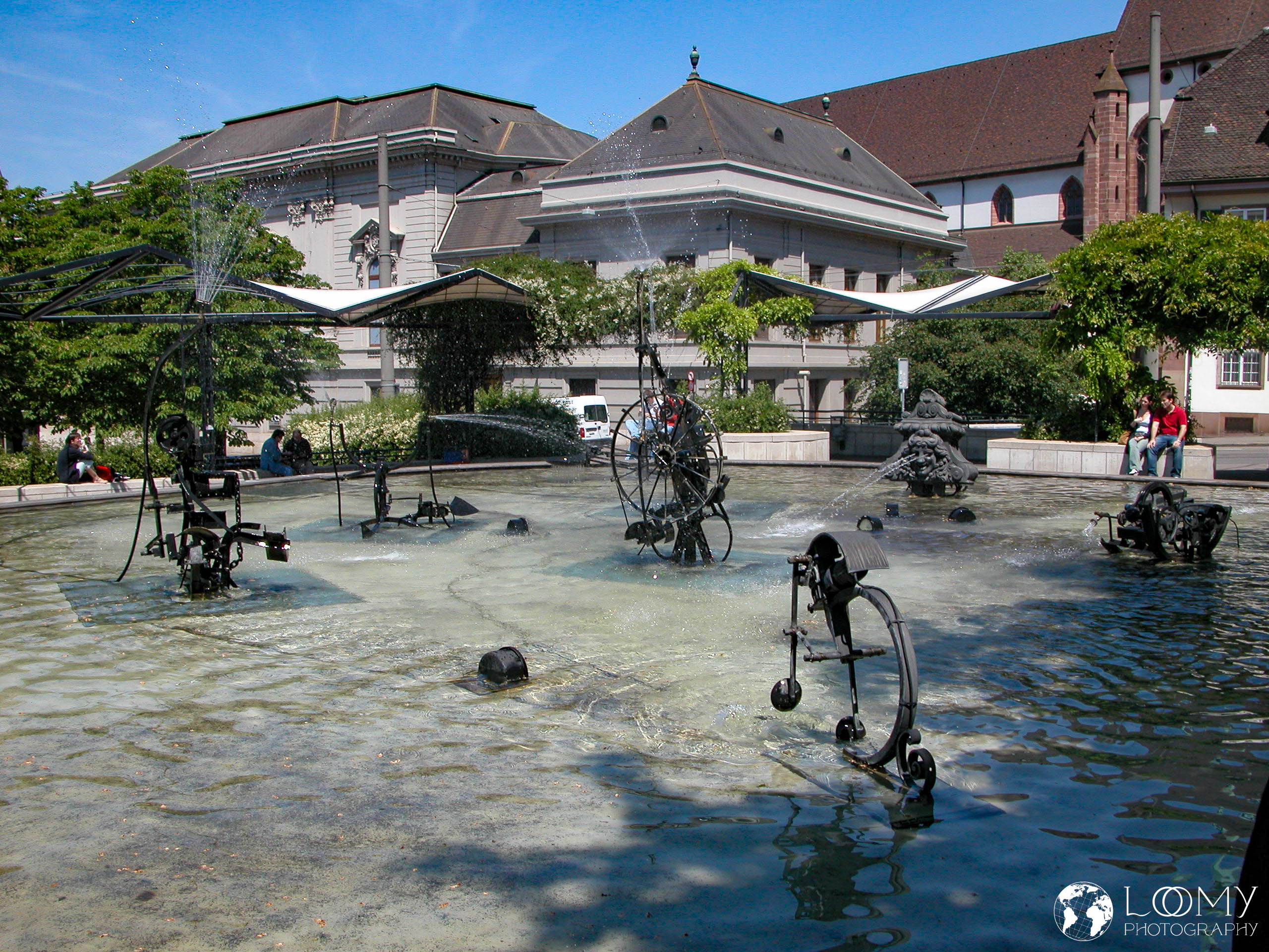 Tinguelybrunnen