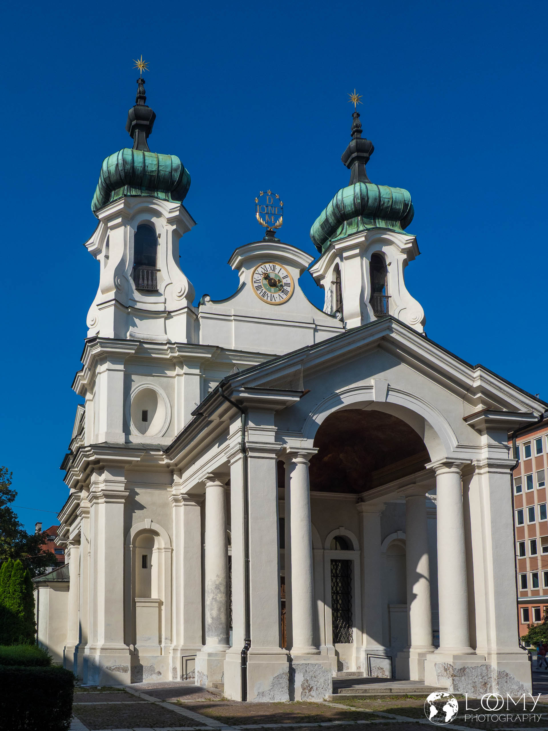 Universitätskirche am Innrain zum heiligen Johannes von Nepomuk